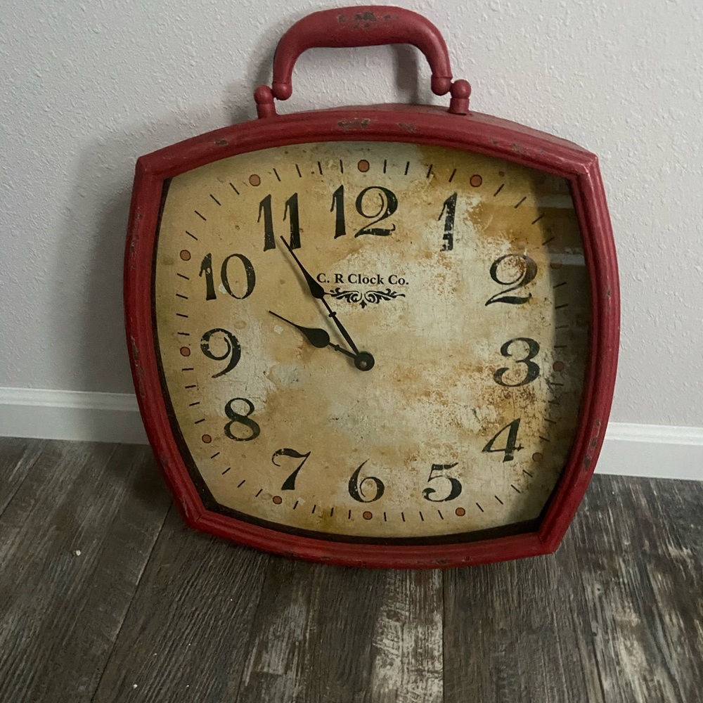 Vintage style clock